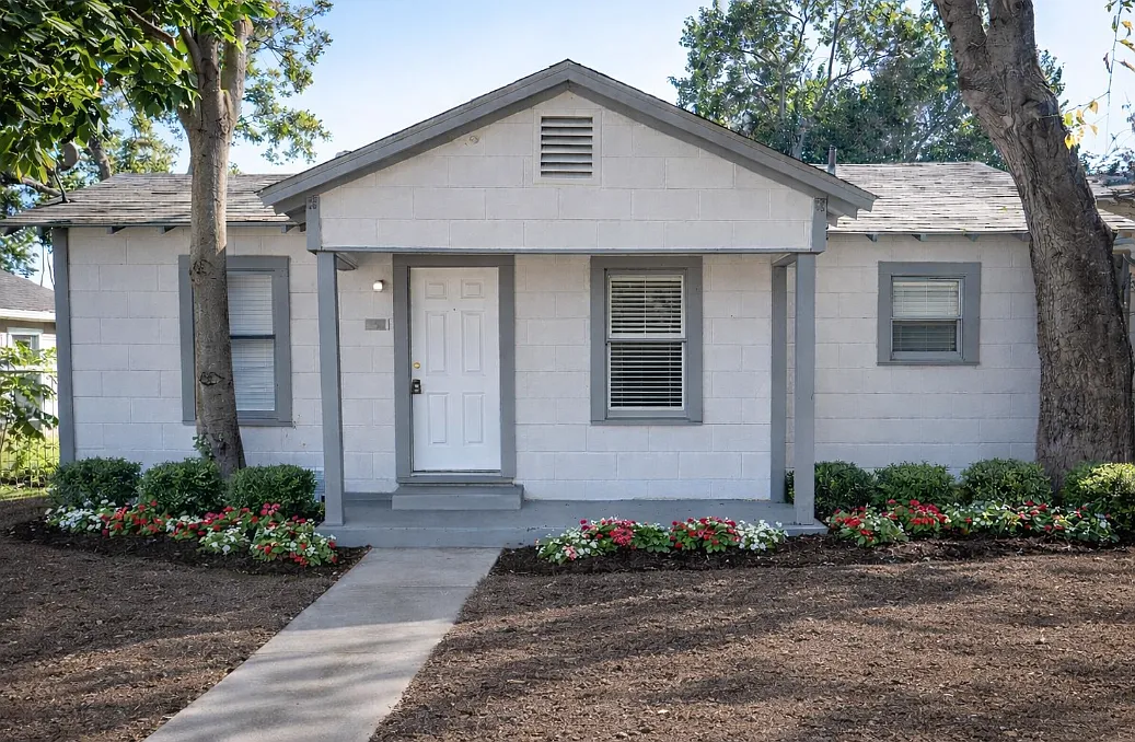 2242 Burnet Street — Photo 1