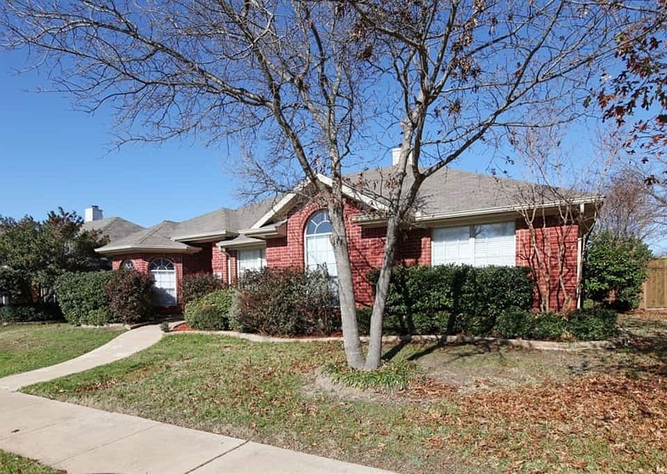 1st image of 3408 Palmtree Dr