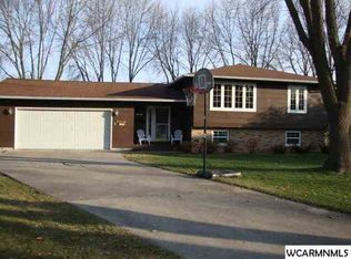 905 Meadow Ln SW, Willmar, MN 56201