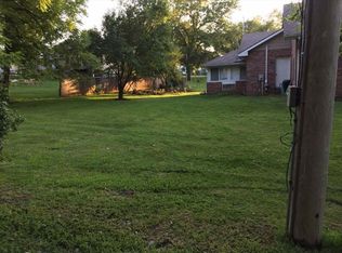 111 E F St, Elmwood, NE 68349