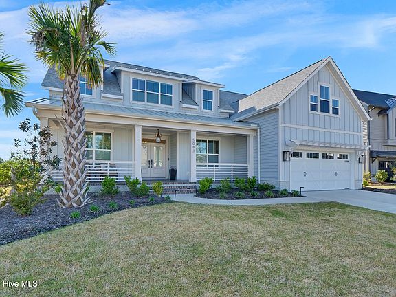 3rd image of 5083 Creswell Drive