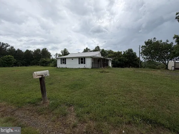 51 Ridgewood Ln, Patrick Springs, VA 24133