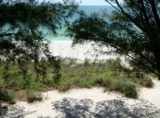 8226 W Gulf Blvd APT 4, Treasure Island, FL 33706