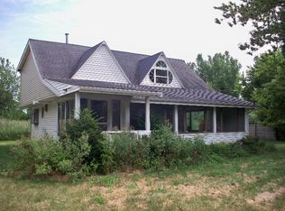 2454 E Sand Rd, Port Clinton, OH 43452