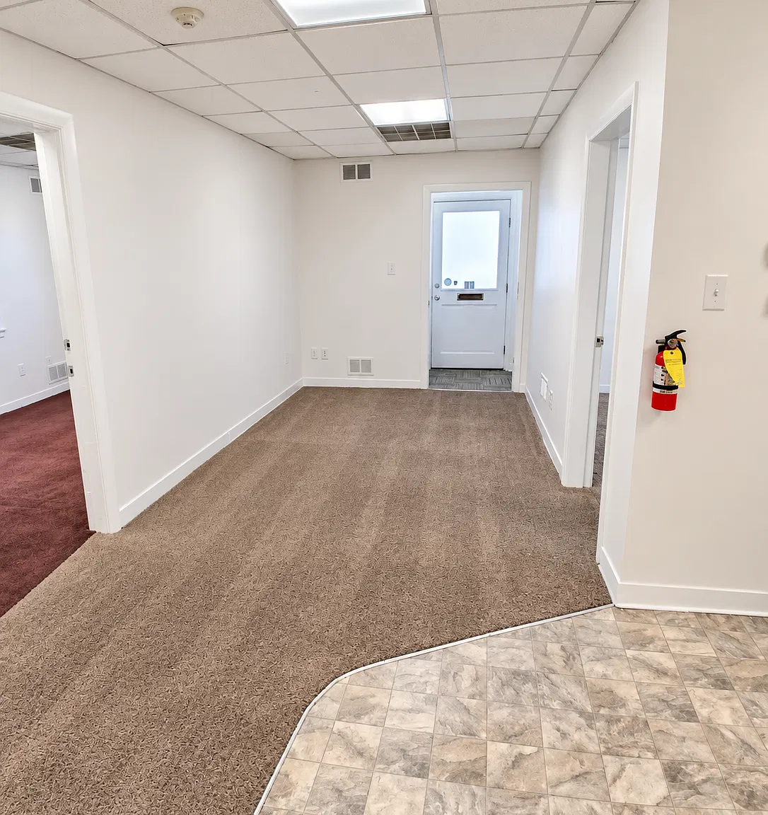 2 bed, 750 sqft, $1,300 — Photo 3
