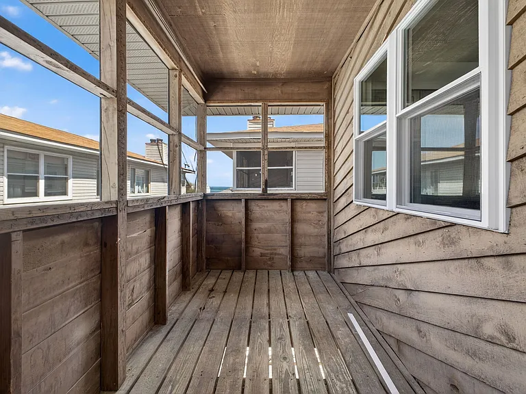 1415 E Ocean View Ave — Photo 7