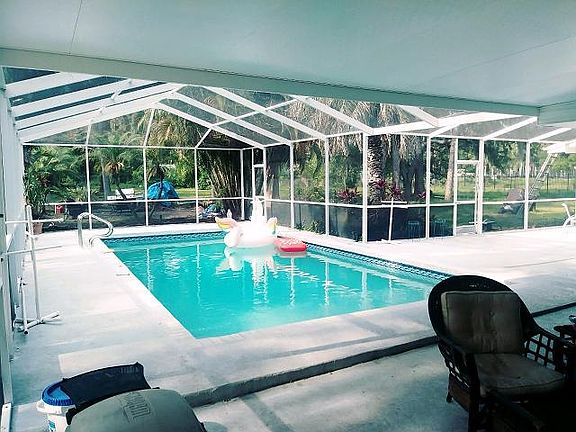 16'x 32' htd deep pool