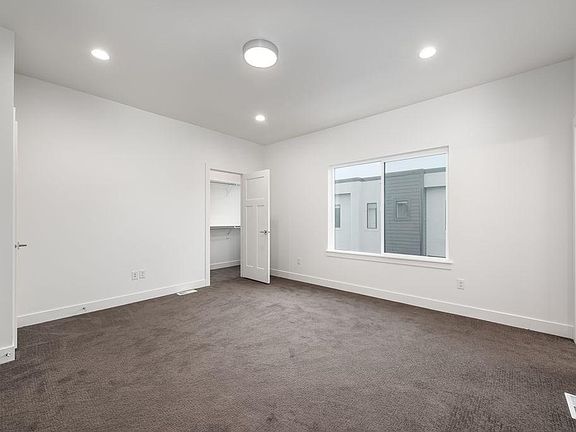 3rd image of 3006 S Elgin Hill Ct #6