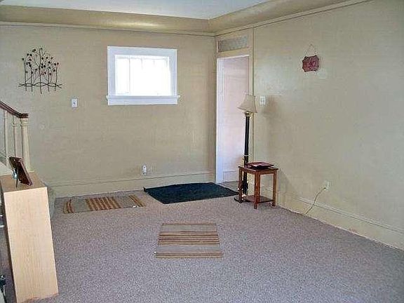 2nd image of 1515 E Lake Bluff Blvd