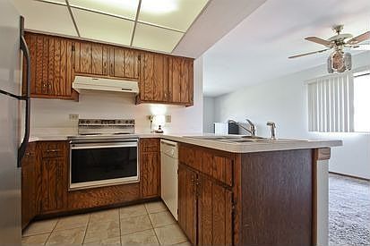 3rd image of 15343 Treetop Dr