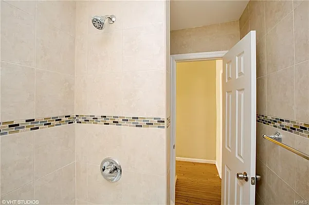 Sold by Keller Williams Realty NYC Group | media 32