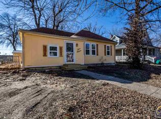 515 Keller Ave, Holton, KS 66436