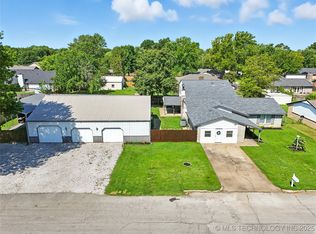 3310 214th Ave, Broken Arrow, OK 74014