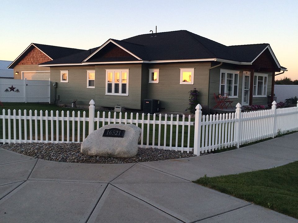 1st image of 16521 E Alki Ave