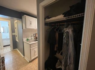 18 Parmenter St #2F, Boston, MA 02113