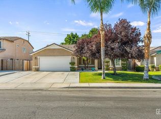 10711 Pleasant Valley Dr, Bakersfield, CA 93311