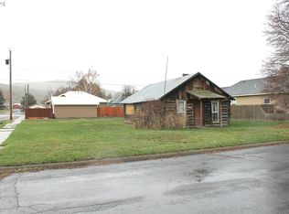 950 Walnut St, Baker City, OR 97814