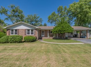 218 Skyview Ln, Tullahoma, TN 37388