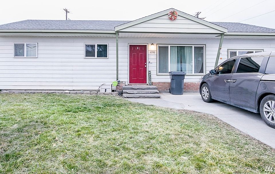 1st image of 4350 Moon Dr NE