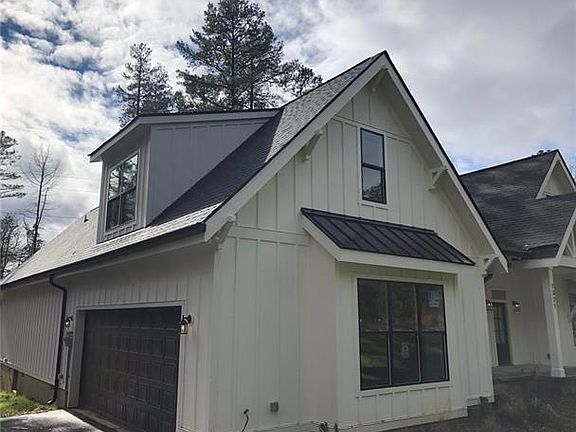 2nd image of 1321 Breezewood Dr