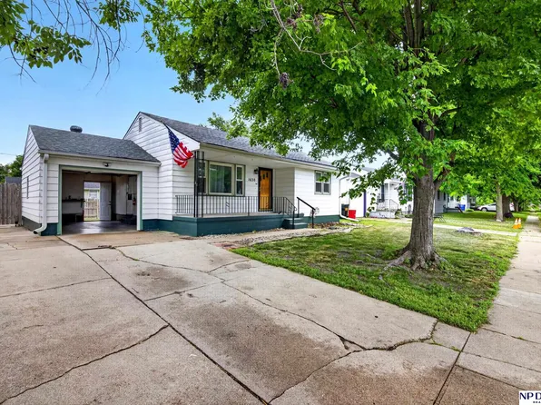 1630 N Madison St, Fremont, NE 68025