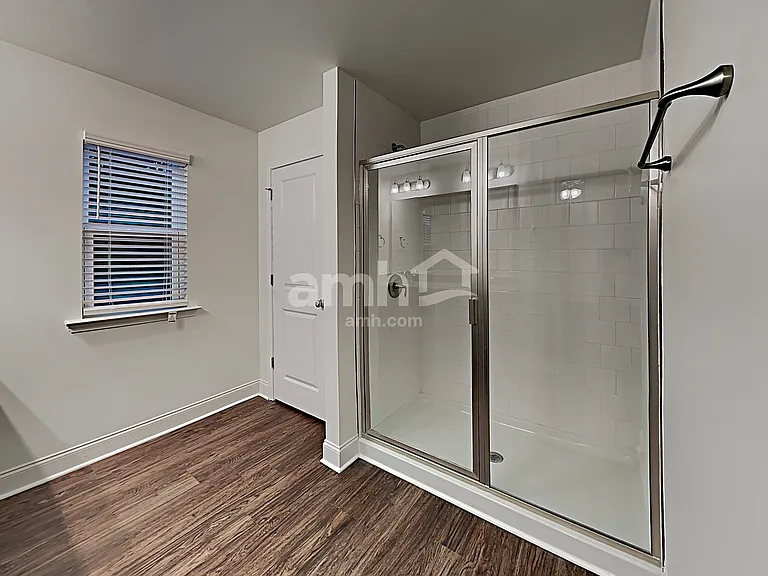 661 Woodall Rd — Photo 13