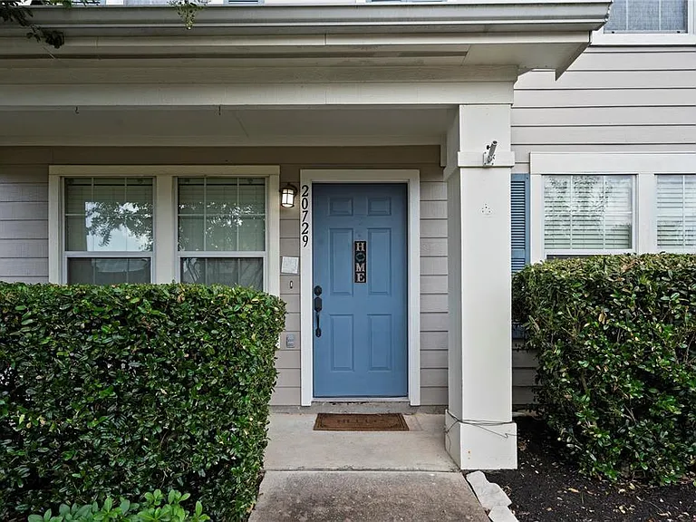 20729 Patriot Park Ln — Photo 3