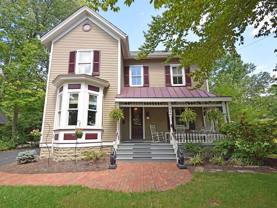 1st image of 44 Mount Pleasant Ave