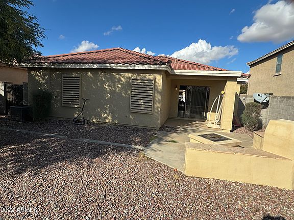 5th image of 653 W JUDI Street