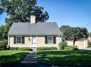 5 Hutton Rd, Dover, MA 02030