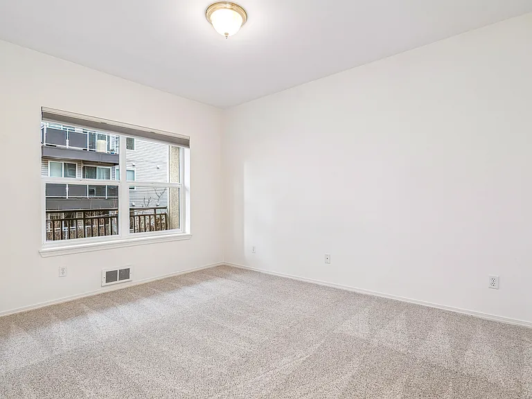 3221 SW Avalon Way #313 — Photo 15