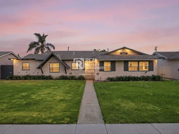 5082 Edinger Ave, Huntington Beach, CA 92649