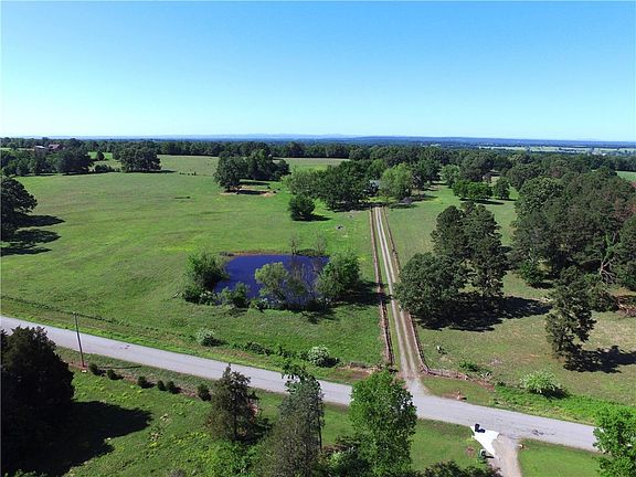 RICE LOOP ROAD, driveway taking you home!