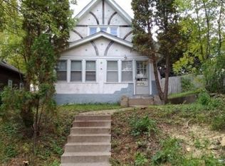 511 Queen Ave N, Minneapolis, MN 55405