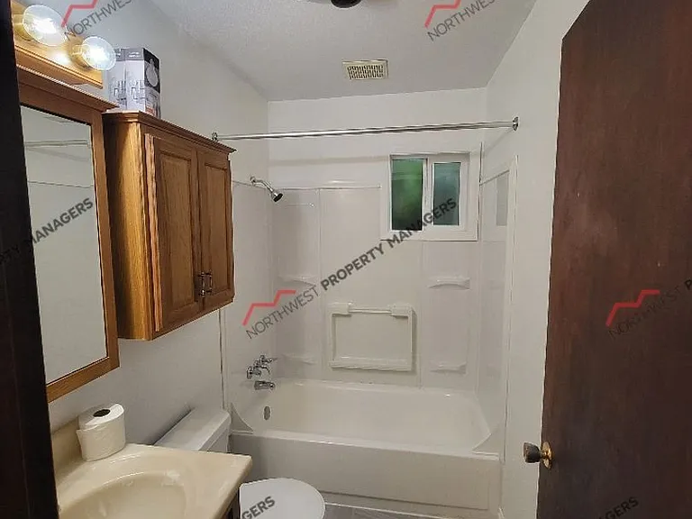 137 Baker Dr — Photo 9