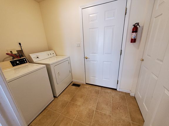 5th image of 4559 Richmond Forest Dr