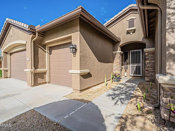 3rd image of 2256 W River Rock Trl