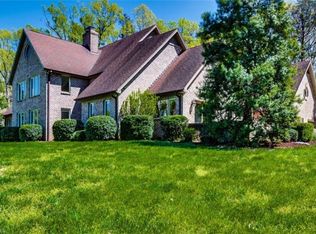 5541 Faucette Rd, Browns Summit, NC 27214