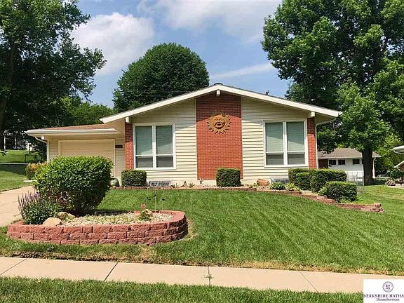2nd image of 4628 N 83rd Avenue Cir