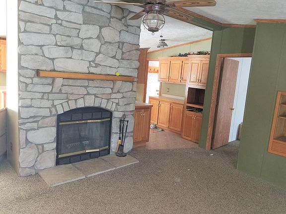 5th image of 7937 S 80th Ave