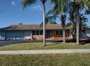 1901 SW 72nd Ave, Plantation, FL 33317