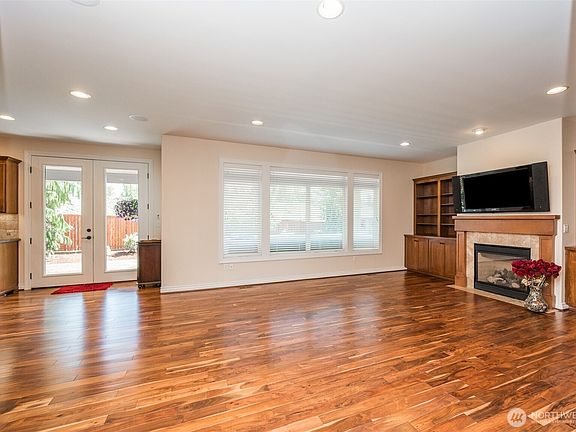 5th image of 13608 175th Street Ct E