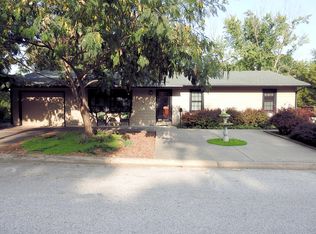 1022 Taylor Dr, Boonville, MO 65233