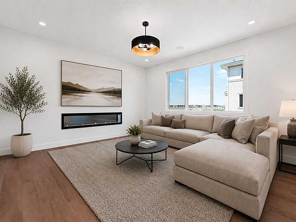 4th image of 41 S Waterford Pl