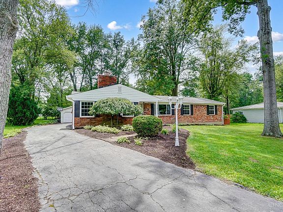 2nd image of 1209 Teakwood Dr
