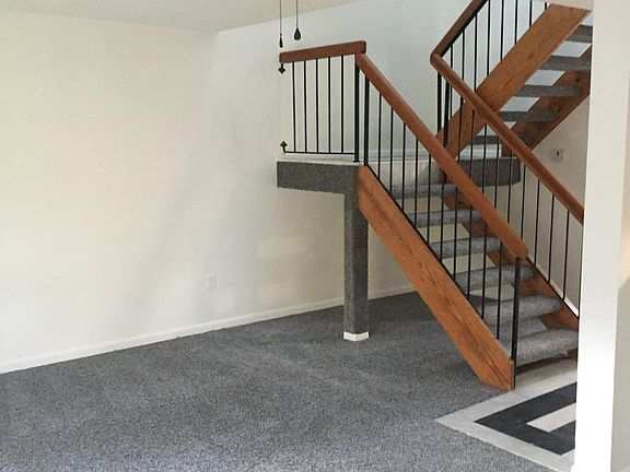 4th image of 4325 Moosewood Ct