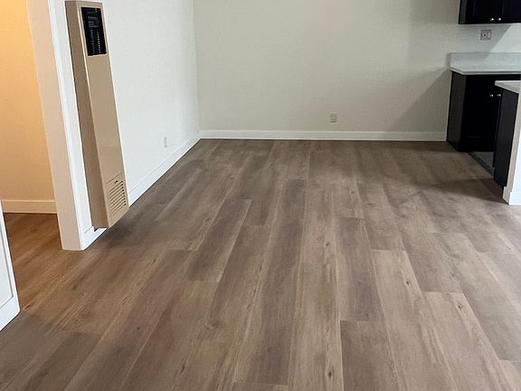 5th image of 1725 Federal Ave #5