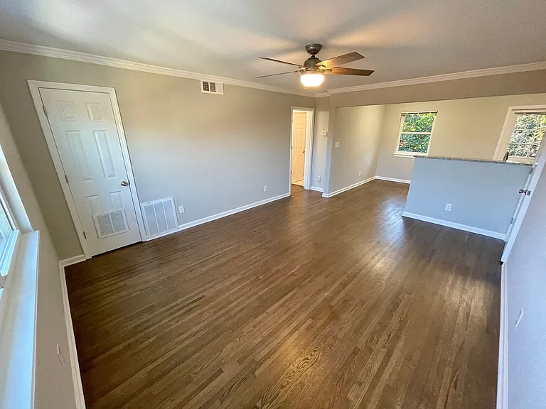 789 Briarcliff Rd — Photo 1