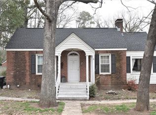 200 Hillcrest Dr, Sanford, NC 27330