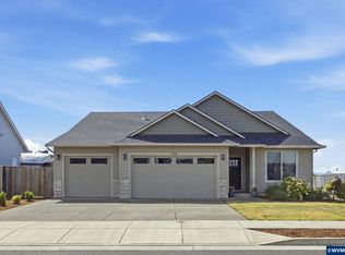 4722 Royal Dr NE, Albany, OR 97321